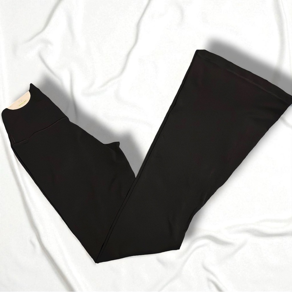 313 OFFLINE by Aerie | NWT $50 Black Real Me Flare Hi-Rise Leggings (Size S) - Picture 14 of 14